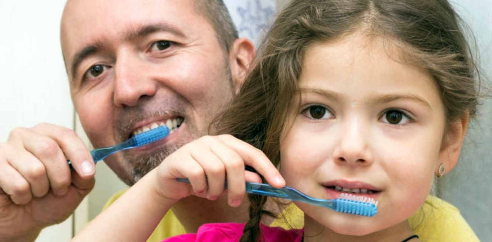 Zahnpflege Baby & älteres Kind – von Anfang an richtig