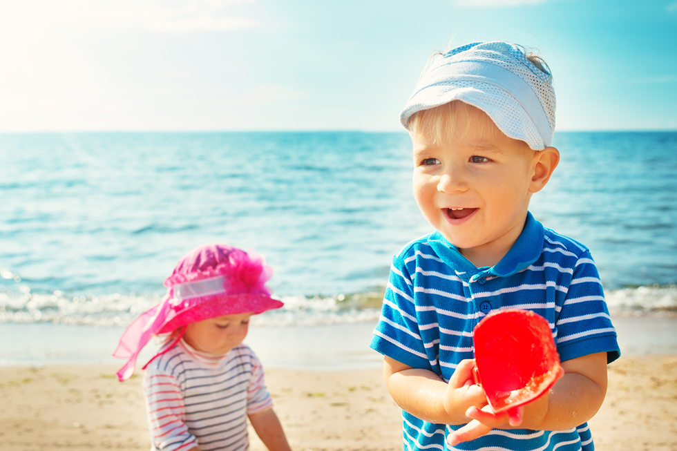 bild kind am strand