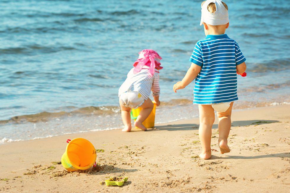 bild strand und kind